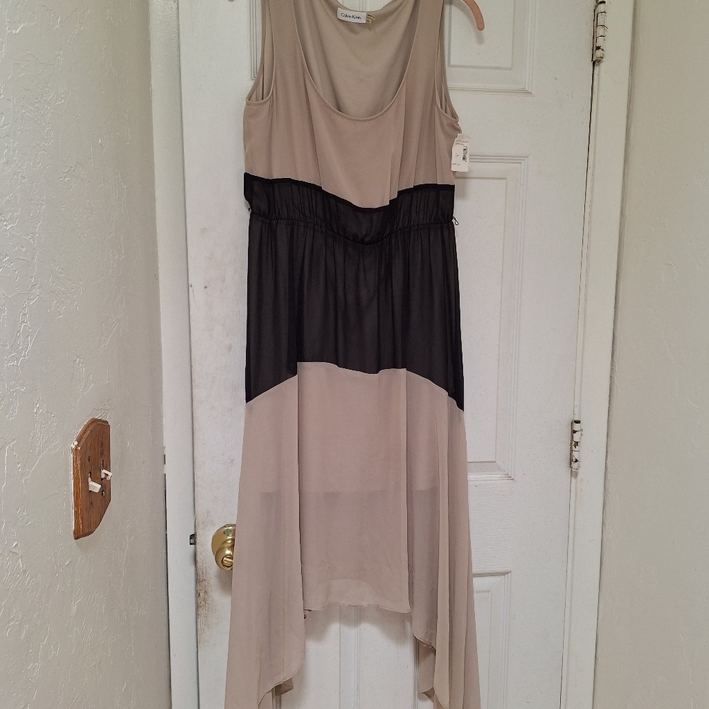 Calvin Klein Black and Tan Maxi A-Line Dress - Picture 6 of 6